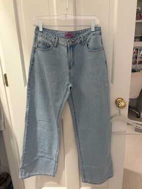Edikted Light Blue Wide-Leg Jeans